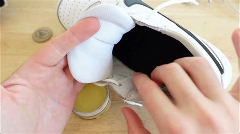 how to fix squeaky insoles.